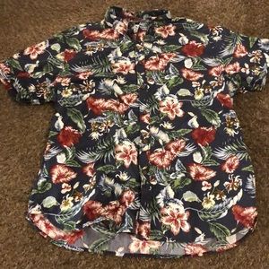 Hawaiian Button Up